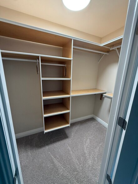 Bedroom A Walk In Closet - 99 Roland St