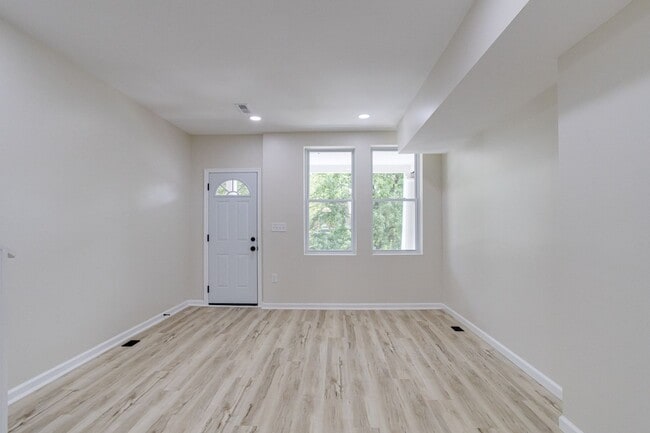 Building Photo - 2702 Beryl Ave