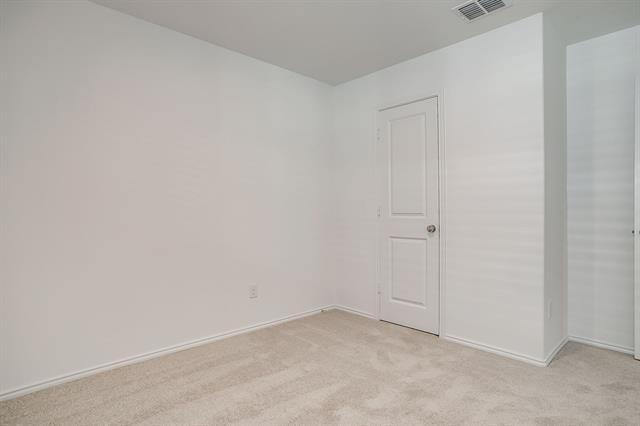 Building Photo - 3608 Kinglet Ct