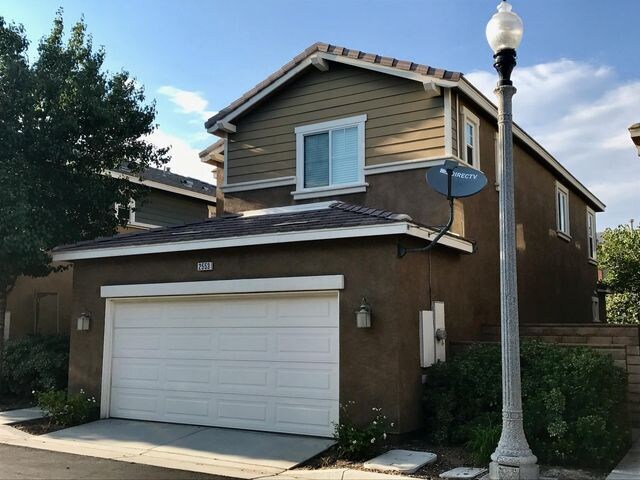 Building Photo - 2553 Sparkling Water Ct