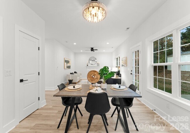 Building Photo - 6923 Cascade Dream Ct