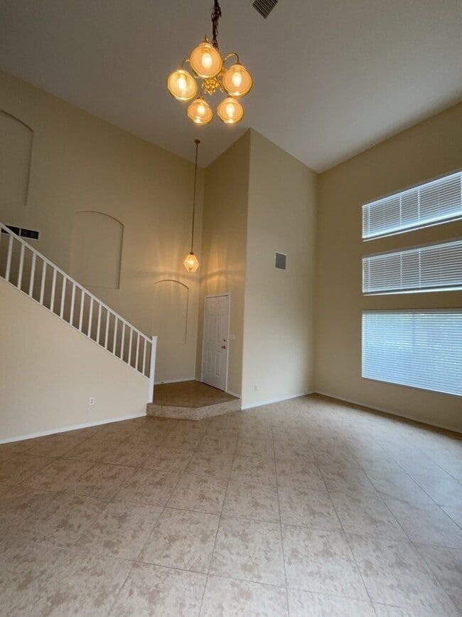 Building Photo - This beautiful two-story home is located in a gated community.