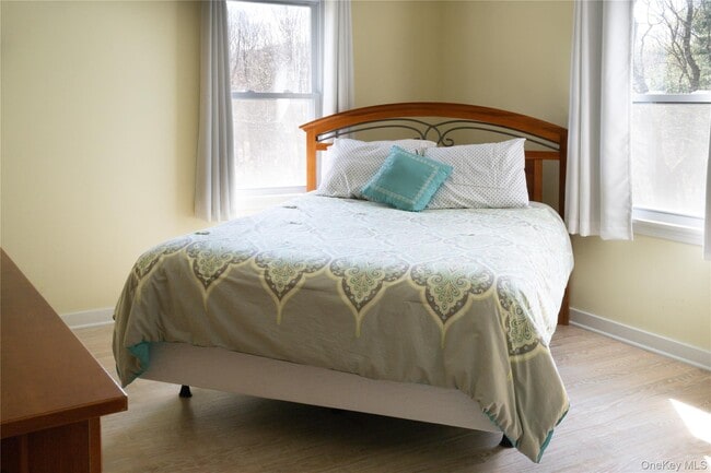 Building Photo - 1 Hennessey Ln