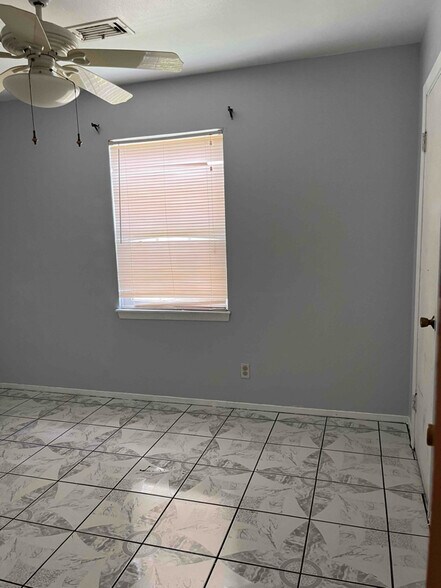 Building Photo - 6427 Feldspar St