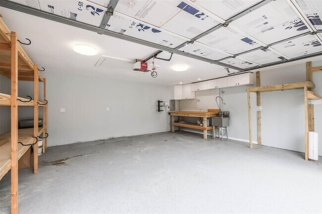 Building Photo - 4738 Whispering Falls Dr