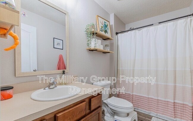 Building Photo - 1816 Blackwater Wy