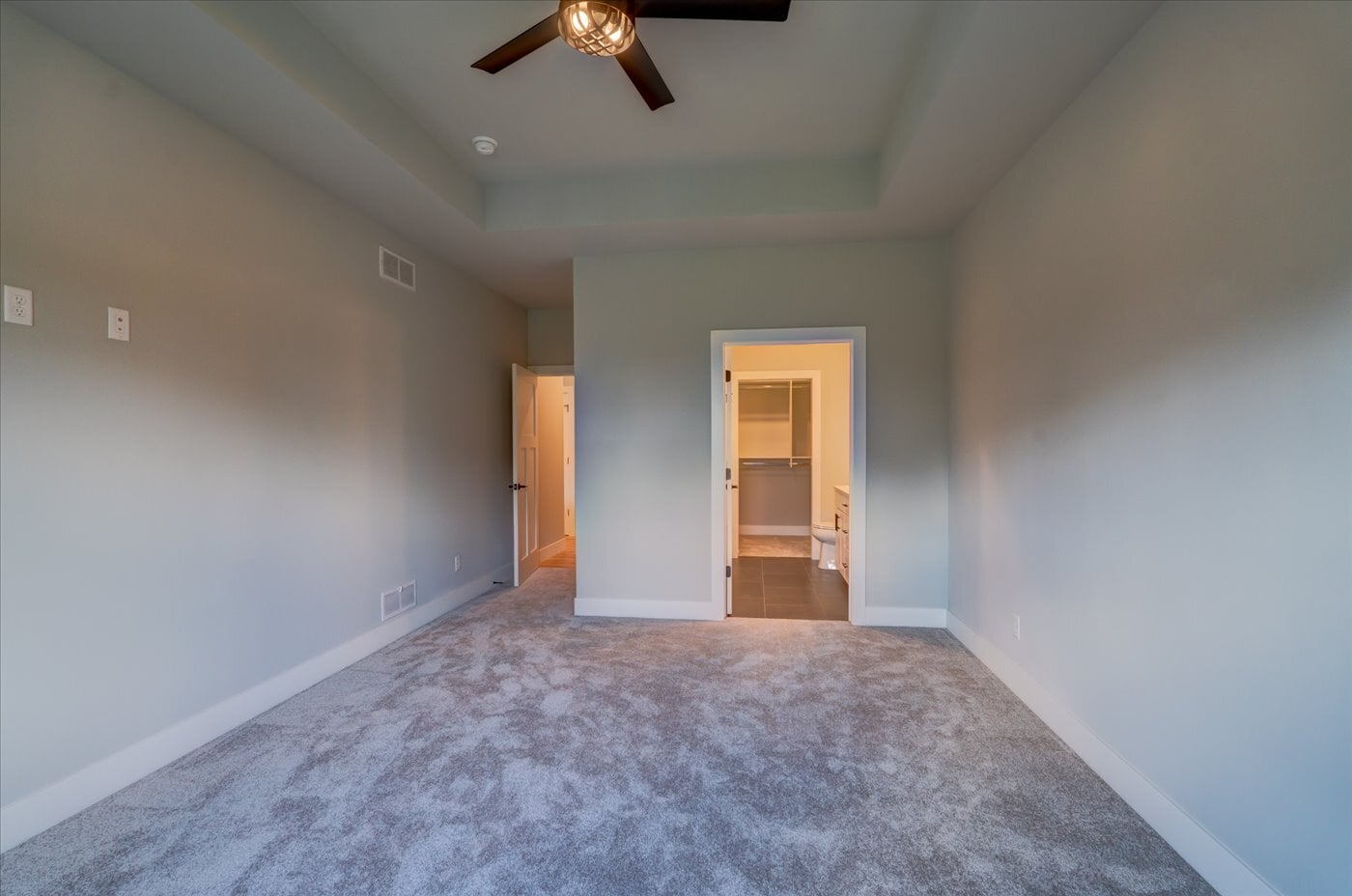 Building Photo - 1430 Palm Grass Way