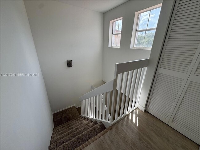 Building Photo - 1595 Seagrape Way