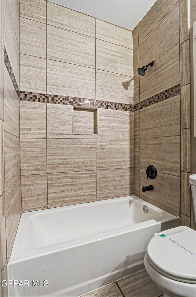 Building Photo - 14949 Jerry Armstrong Ct