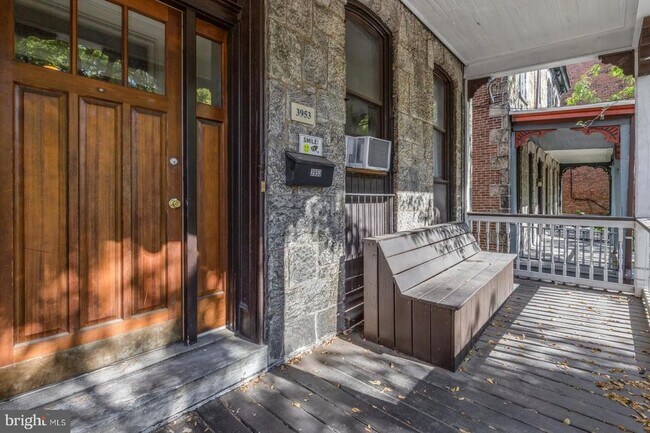 Building Photo - 3953 Baltimore Ave