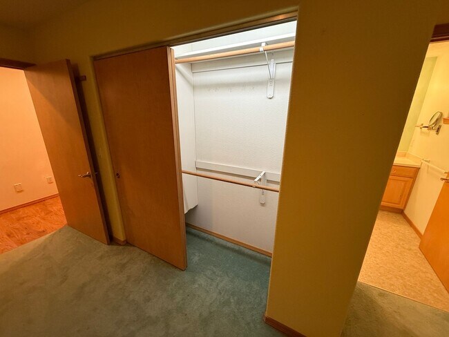 Building Photo - 1340 SW Timian St