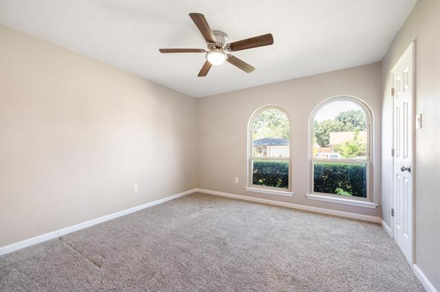 Building Photo - 3008 Bluebonnet Ln