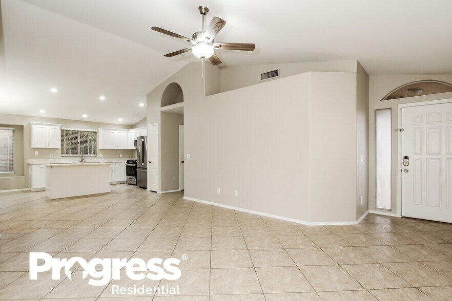 Building Photo - 20015 N 22nd Pl