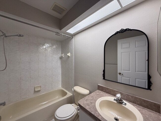 Building Photo - 4217 Avanti Cir