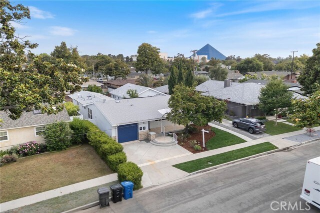 Building Photo - 6300 E Fairbrook St
