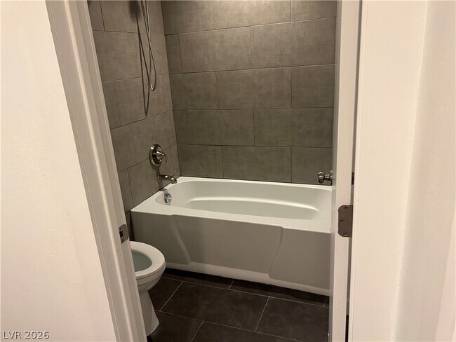 Building Photo - 811 E Oakey Blvd