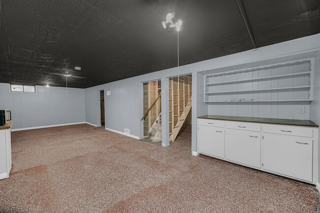 Building Photo - 2611 Ellen Ave