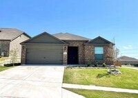 Building Photo - 104 Bandana Cir