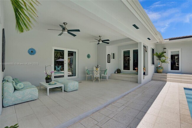 Building Photo - 4705 Granada Blvd