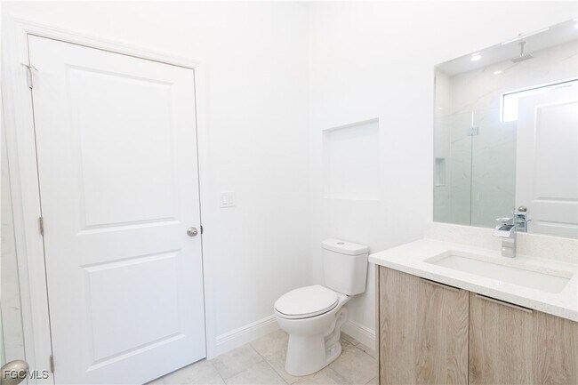 Building Photo - 1125 Jabara Cir