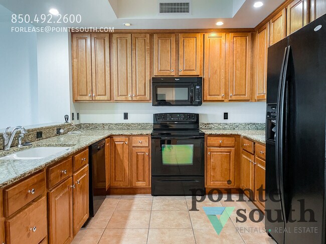 Building Photo - Waterfront 2B/2BA Condo at Galia!