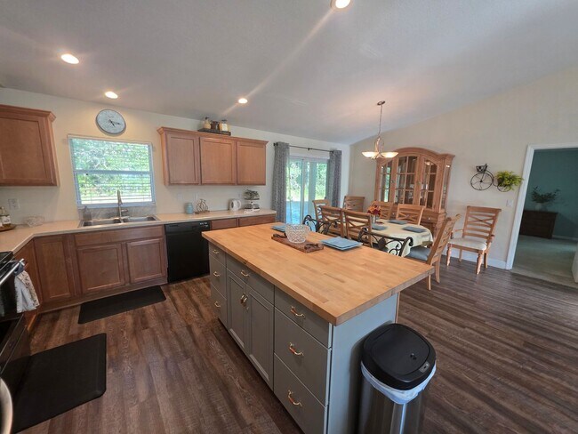 Building Photo - Beautiful corner lot home