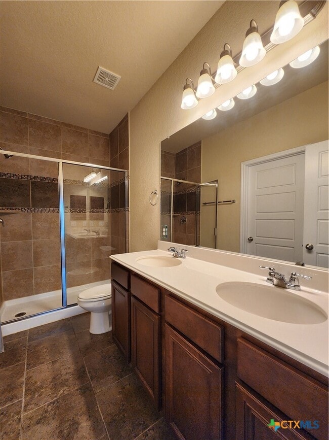 Building Photo - 1241 FM-306 E