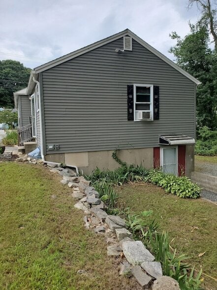 Building Photo - 778 Buddington Rd