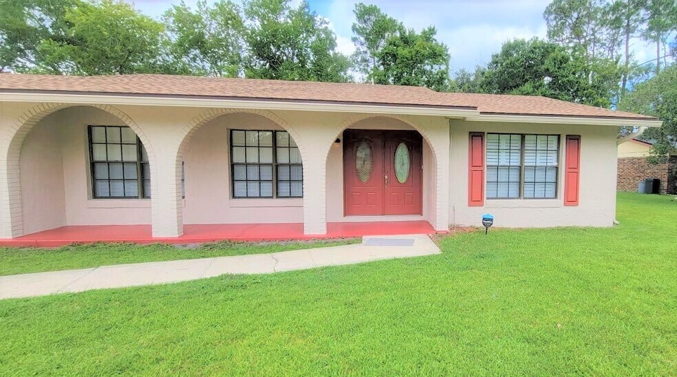Building Photo - 1751 Horton Dr
