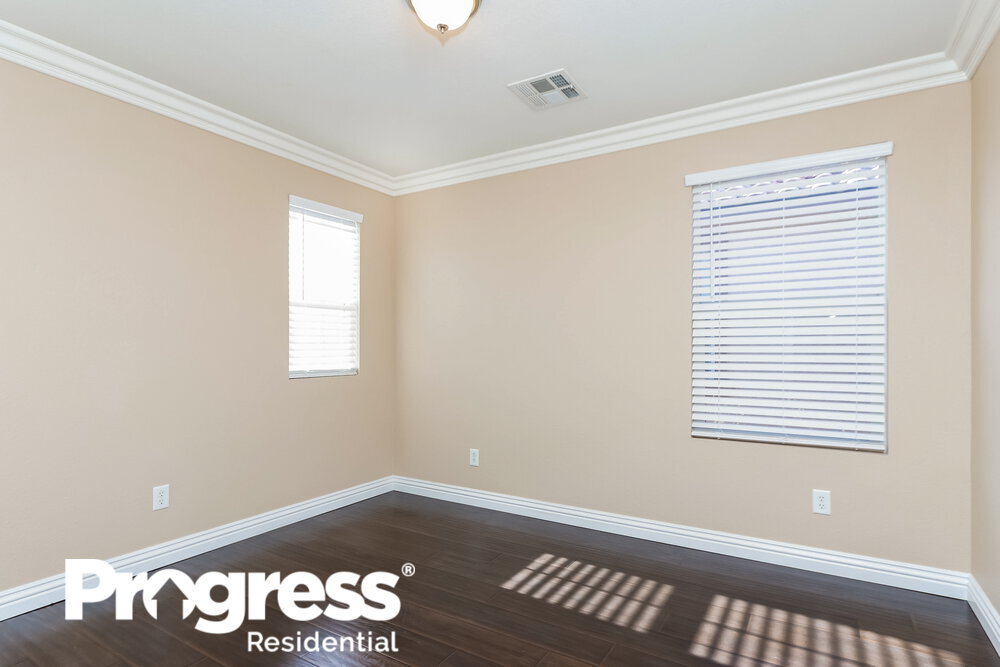 Building Photo - 8664 Bella Sparkle Ave