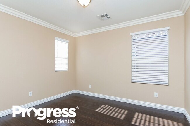 Building Photo - 8664 Bella Sparkle Ave