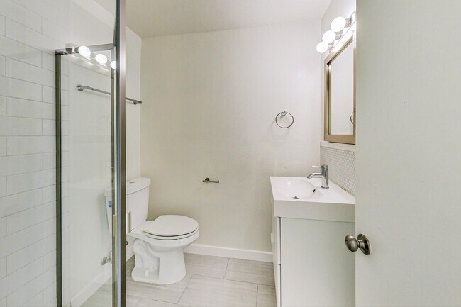 Floorplan - 245 Lee Street