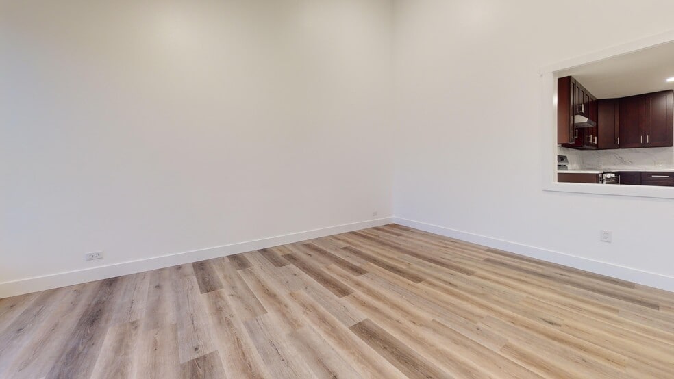 Building Photo - 16702 SE 1st St