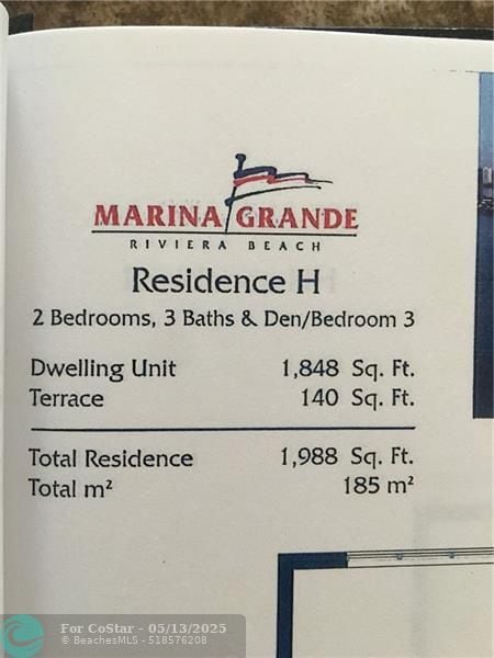 Building Photo - 2640 Lake Shore Dr