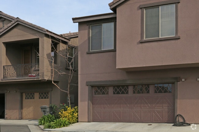 Building Photo - Pebble Brook Village