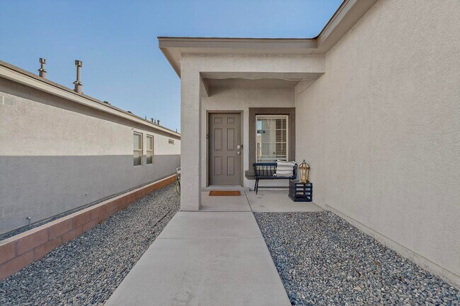 Building Photo - 10650 Valedon Ln SW