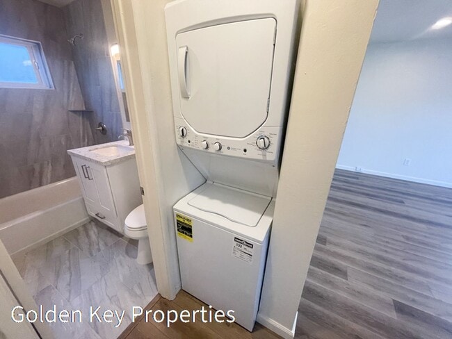 Building Photo - Completely Remodeled Two Bedroom Blocks fr...