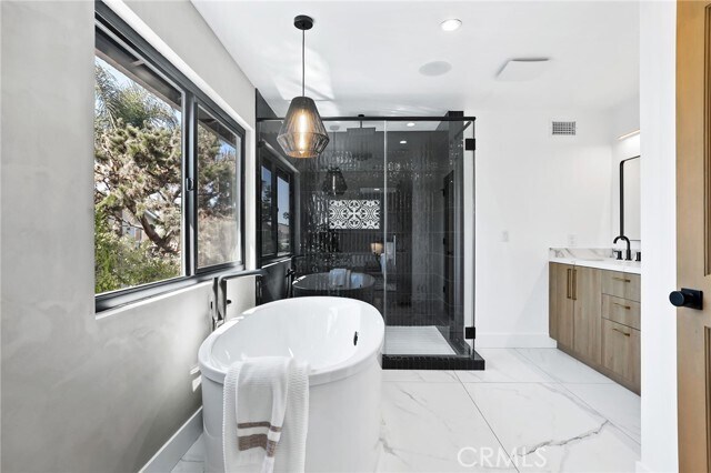 Building Photo - 3889 Humboldt Dr