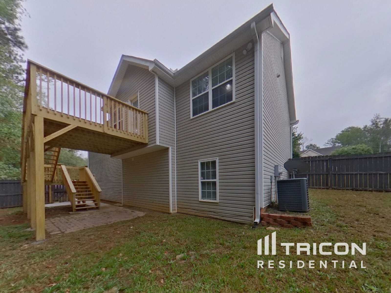 Building Photo - 119 Creekwood Dr