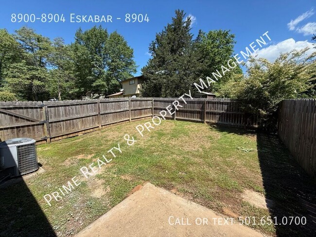 Building Photo - 8900-8904 Eskabar-8904