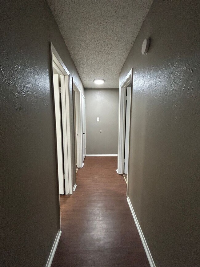 Building Photo - Saginaw Texas Homes for Rent "Eagle Mtn-Sa...