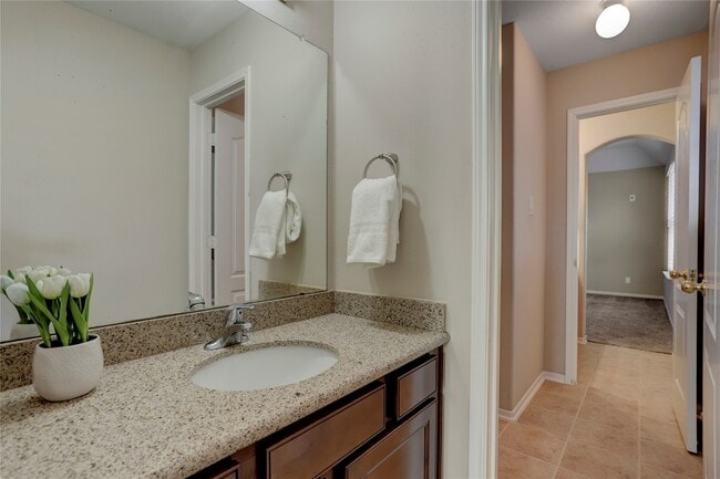 Building Photo - 13419 Sunset Bay Ln