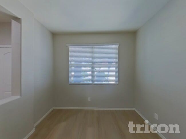 Building Photo - 17030 N Rosemont St