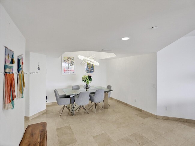 Building Photo - 21205 Yacht Club Dr