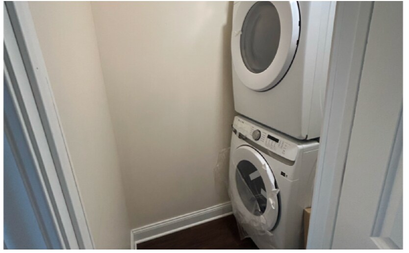 Building Photo - 924 Brookline Blvd