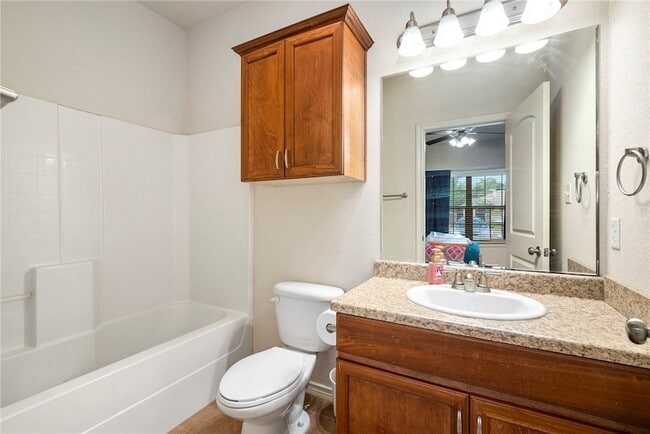 Building Photo - 4407 Reveille Rd