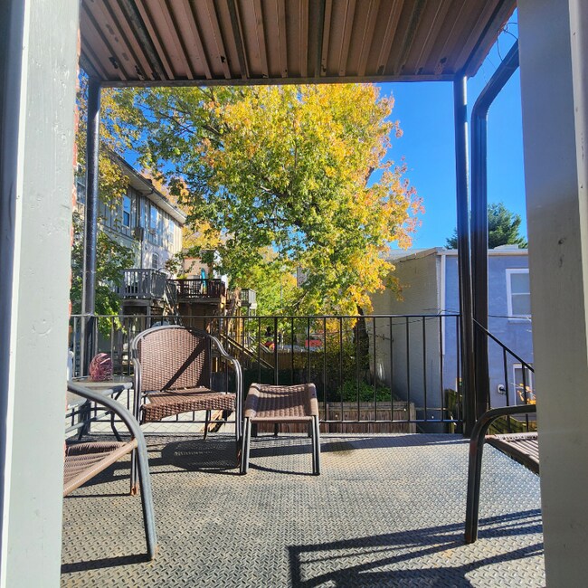 Building Photo - 1737 North Capitol St NE