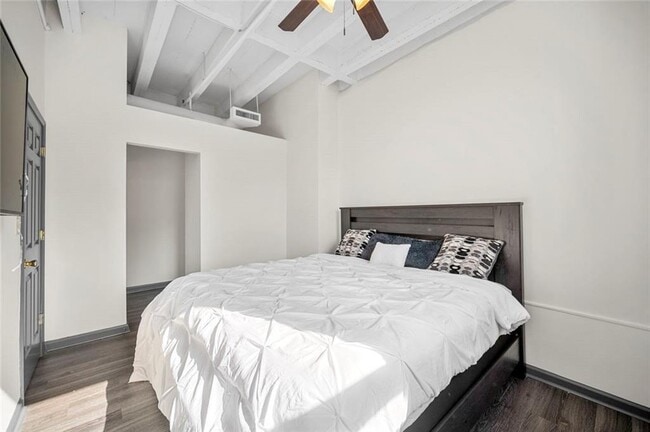 Building Photo - 32 Peachtree St NW