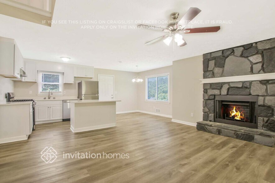 Building Photo - 64 Stacey Dr