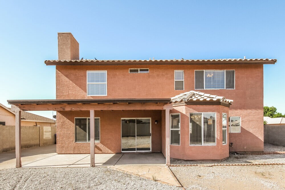 Building Photo - 8642 W Alvarado Rd